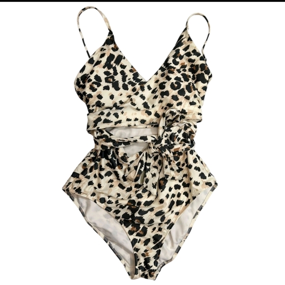 Aerie | Leopard Wrap One Piece Swimsuit | Size XS Long - Picture 5 of 15
